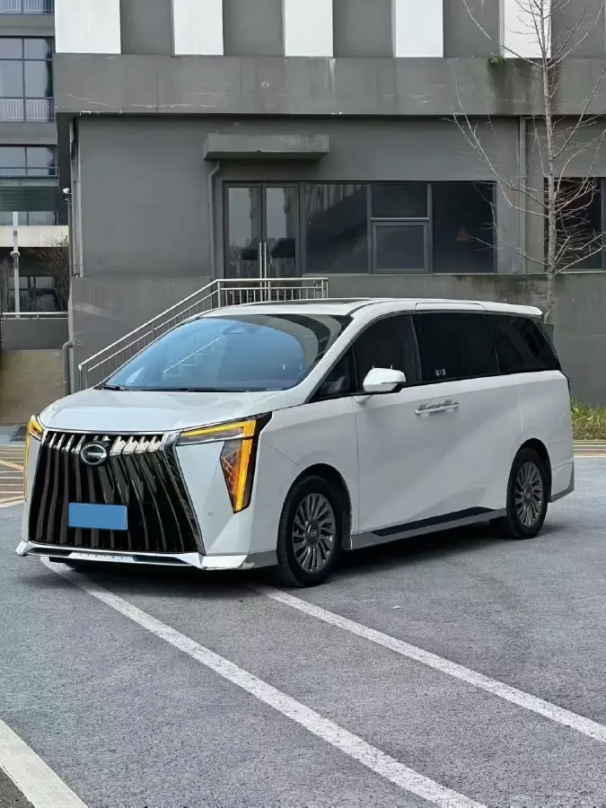 2024 GAC Trumpchi M8 2.0T 252HP L4 8AT,autocango,china used car exporter,china ev exporter,chinese used car exporter,chinese used ev exporter