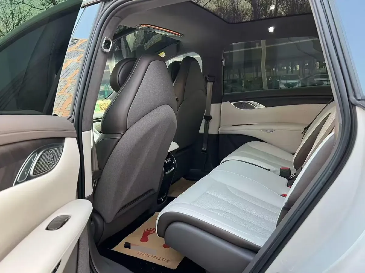 2023 IM LS7 BEV 100KWH,autocango,china used car exporter,china ev exporter,chinese used car exporter,chinese used ev exporter