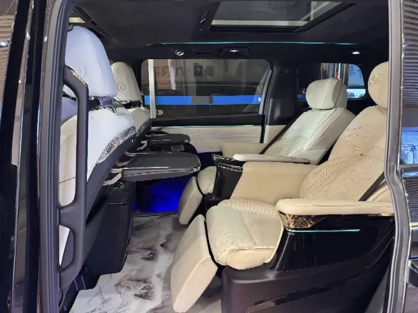 2023 GAC Trumpchi M8 2.0T 252HP L4 8AT,autocango,china used car exporter,china ev exporter,chinese used car exporter,chinese used ev exporter