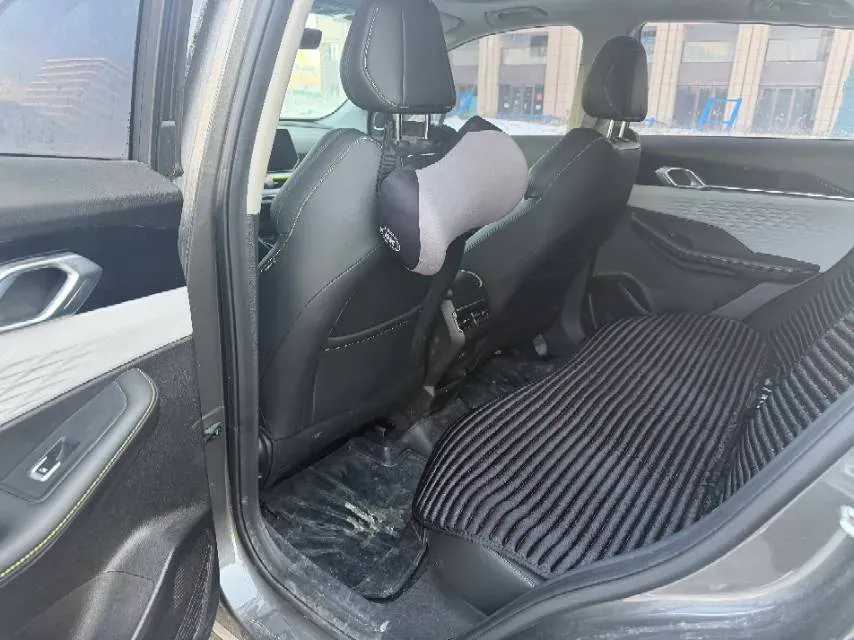 2022 Geely Coolray 1.5T 181HP L4 7DCT,autocango,china used car exporter,china ev exporter,chinese used car exporter,chinese used ev exporter