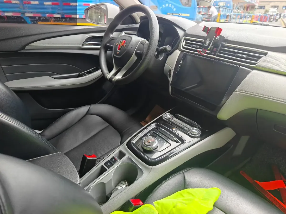 2019 Roewe Ei5 BEV 52.5KWH,autocango,china used car exporter,china ev exporter,chinese used car exporter,chinese used ev exporter