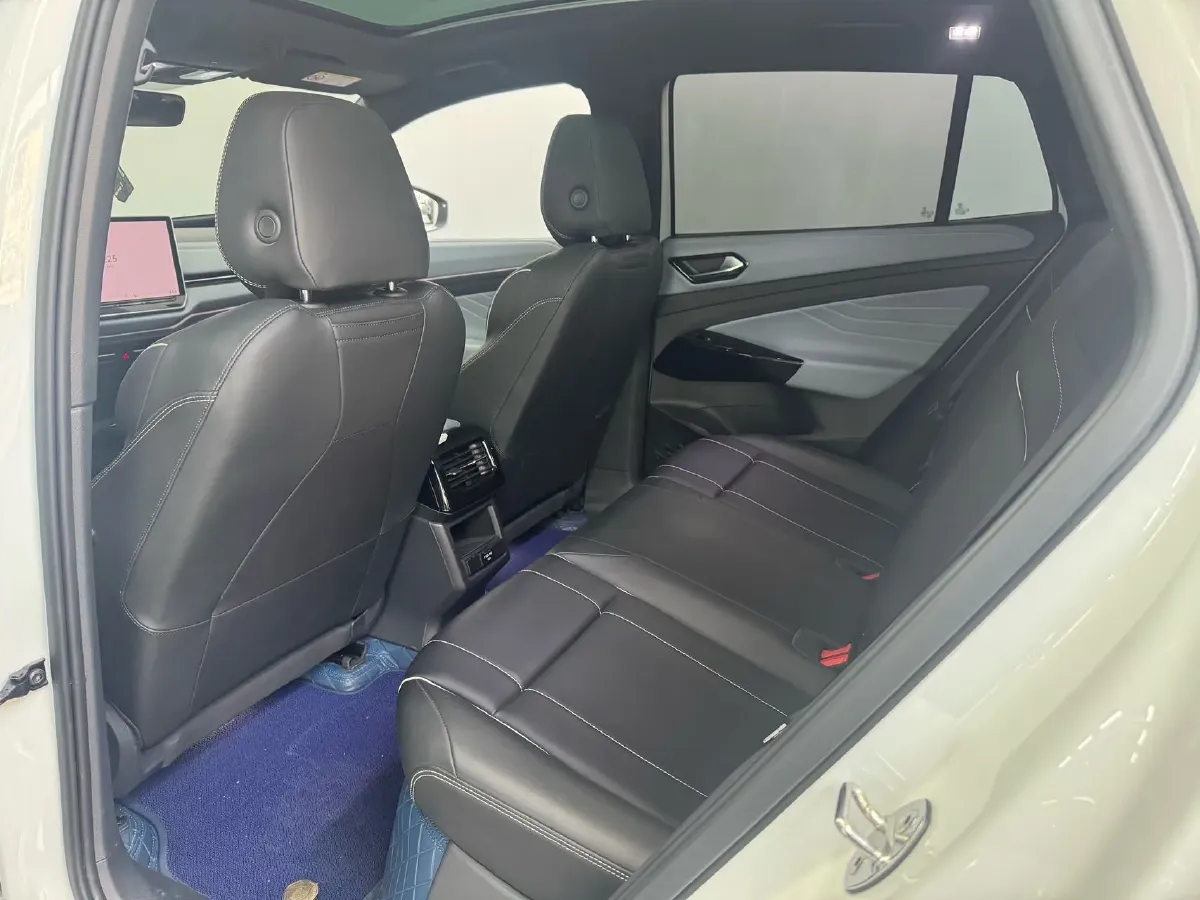 2024 Volkswagen ID.4 X BEV 52.8KWH,autocango,china used car exporter,china ev exporter,chinese used car exporter,chinese used ev exporter