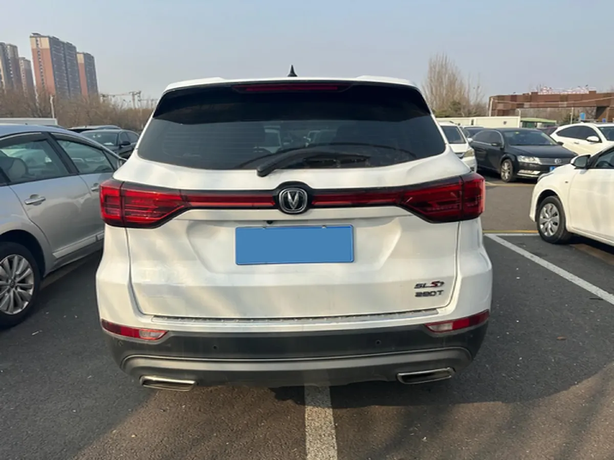 2021 ChangAn CS75 1.5T 178HP L4 7DCT,autocango,china used car exporter,china ev exporter,chinese used car exporter,chinese used ev exporter
