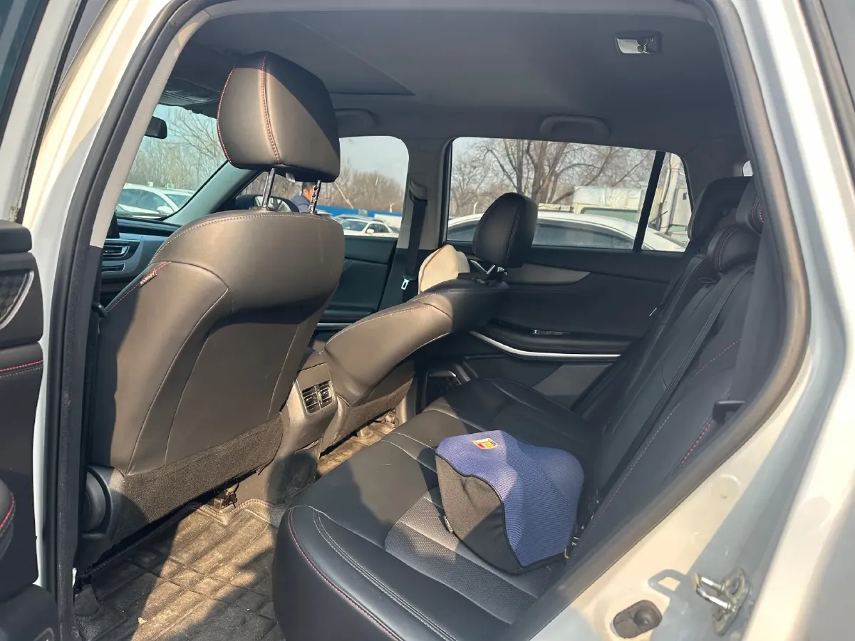 2021 ChangAn CS75 1.5T 178HP L4 7DCT,autocango,china used car exporter,china ev exporter,chinese used car exporter,chinese used ev exporter