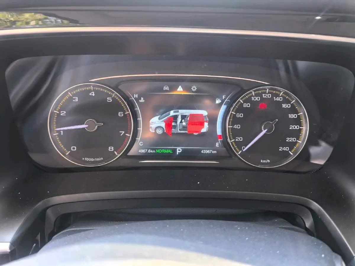 2023 GAC Trumpchi M8 2.0T 252HP L4 8AT,autocango,china used car exporter,china ev exporter,chinese used car exporter,chinese used ev exporter