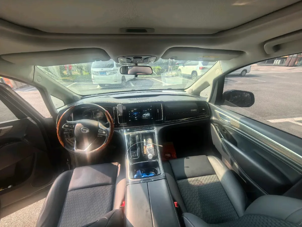 2023 GAC Trumpchi M8 2.0T 252HP L4 8AT,autocango,china used car exporter,china ev exporter,chinese used car exporter,chinese used ev exporter