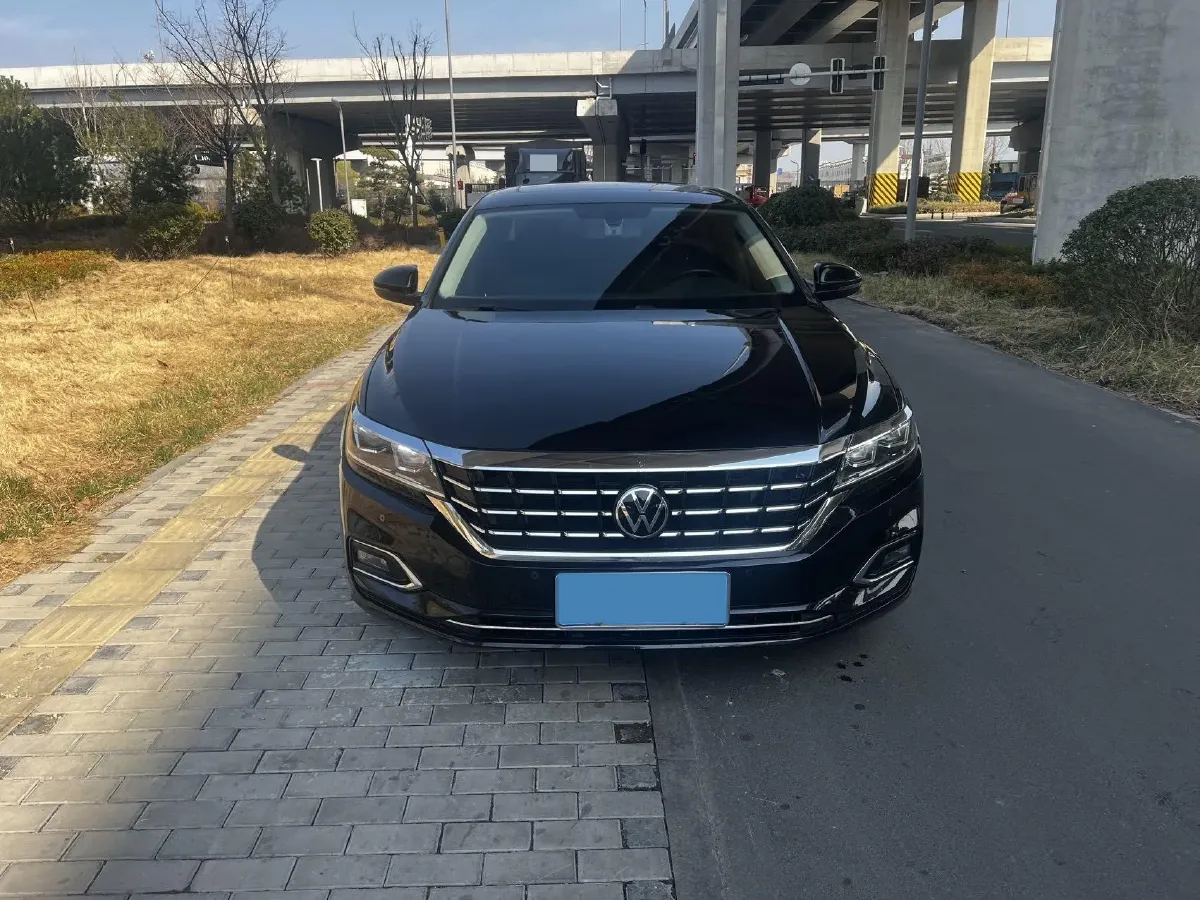 2019 Skoda Kodiak 2.0T 186HP L4 7DCT,autocango,china used car exporter,china ev exporter,chinese used car exporter,chinese used ev exporter