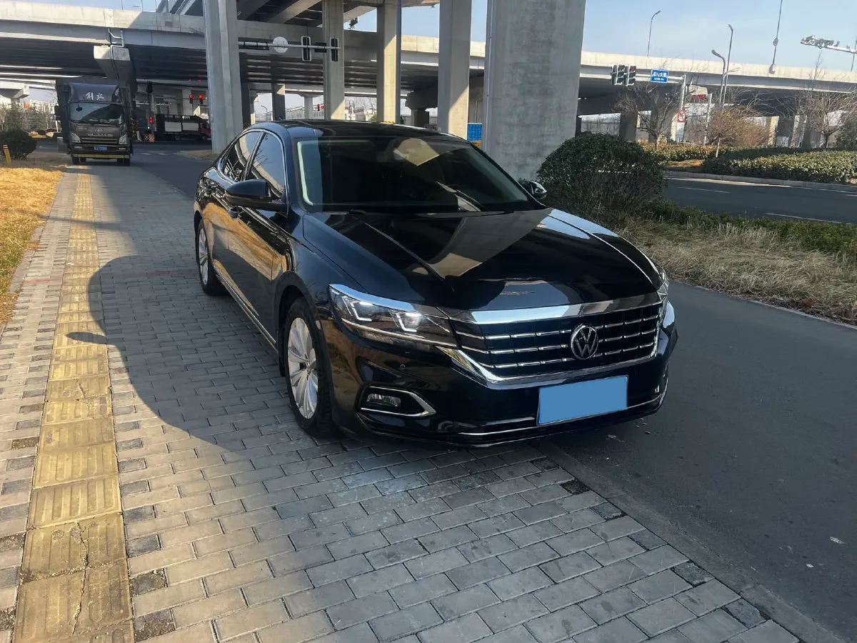 2019 Skoda Kodiak 2.0T 186HP L4 7DCT,autocango,china used car exporter,china ev exporter,chinese used car exporter,chinese used ev exporter