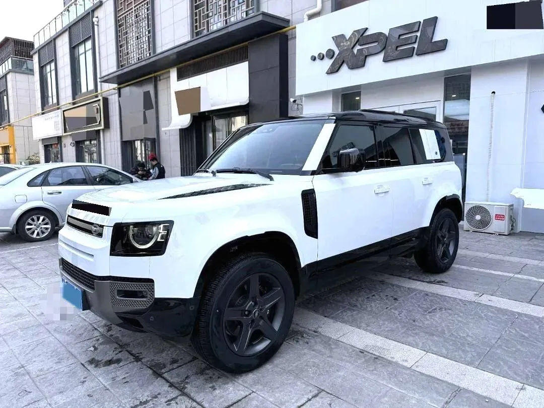 2024 Land Rover Defender 3.0T 400HP L6 8AT,autocango,china used car exporter,china ev exporter,chinese used car exporter,chinese used ev exporter