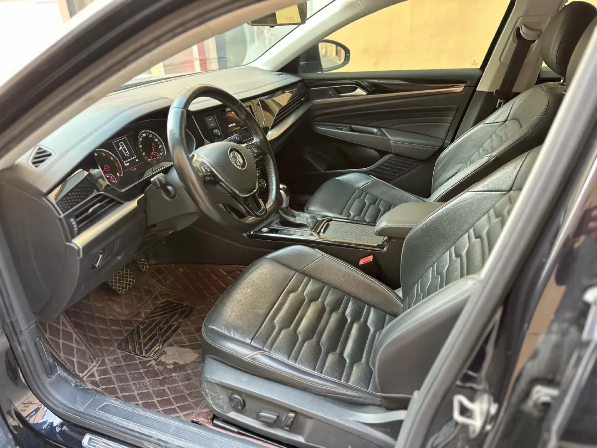 2019 Volkswagen Passat 1.4T 150HP L4 7DCT,autocango,china used car exporter,china ev exporter,chinese used car exporter,chinese used ev exporter