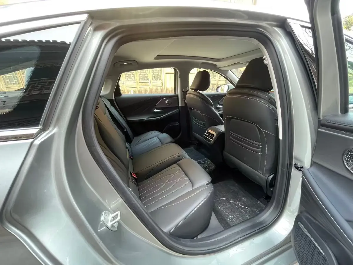 2025 Chery Arrizo 8 1.6T 197HP L4 7DCT,autocango,china used car exporter,china ev exporter,chinese used car exporter,chinese used ev exporter