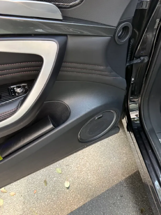 2017 WEY VV7 2.0T 234HP L4 7DCT,autocango,china used car exporter,china ev exporter,chinese used car exporter,chinese used ev exporter