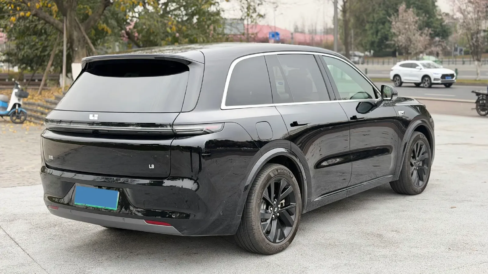 2023 Li L8 Range Extended 154HP REEV 40.9KWH,autocango,china used car exporter,china ev exporter,chinese used car exporter,chinese used ev exporter