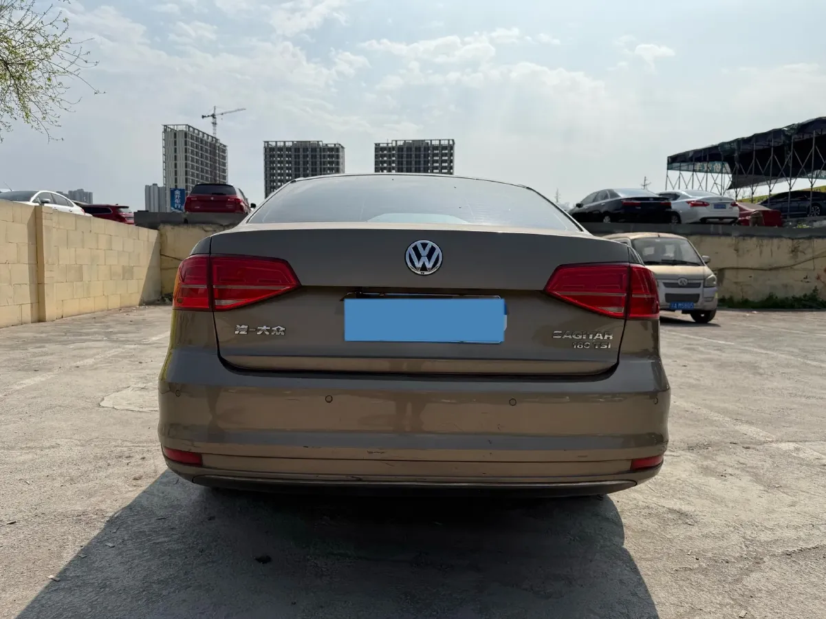 2018 Volkswagen Bora 1.4T 131HP L4 7DCT,autocango,china used car exporter,china ev exporter,chinese used car exporter,chinese used ev exporter