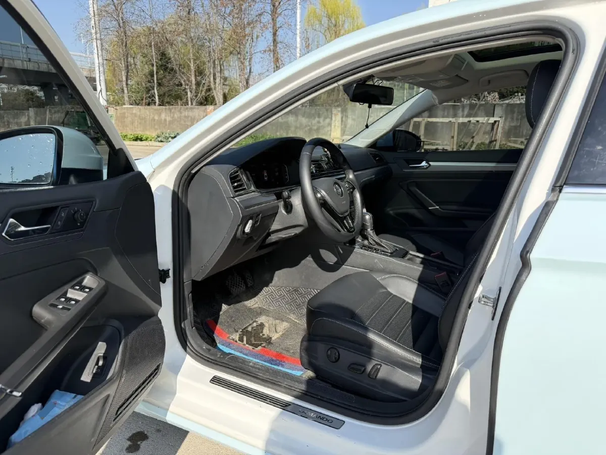 2021 Volkswagen Lamando 1.4T 150HP L4 7DCT,autocango,china used car exporter,china ev exporter,chinese used car exporter,chinese used ev exporter
