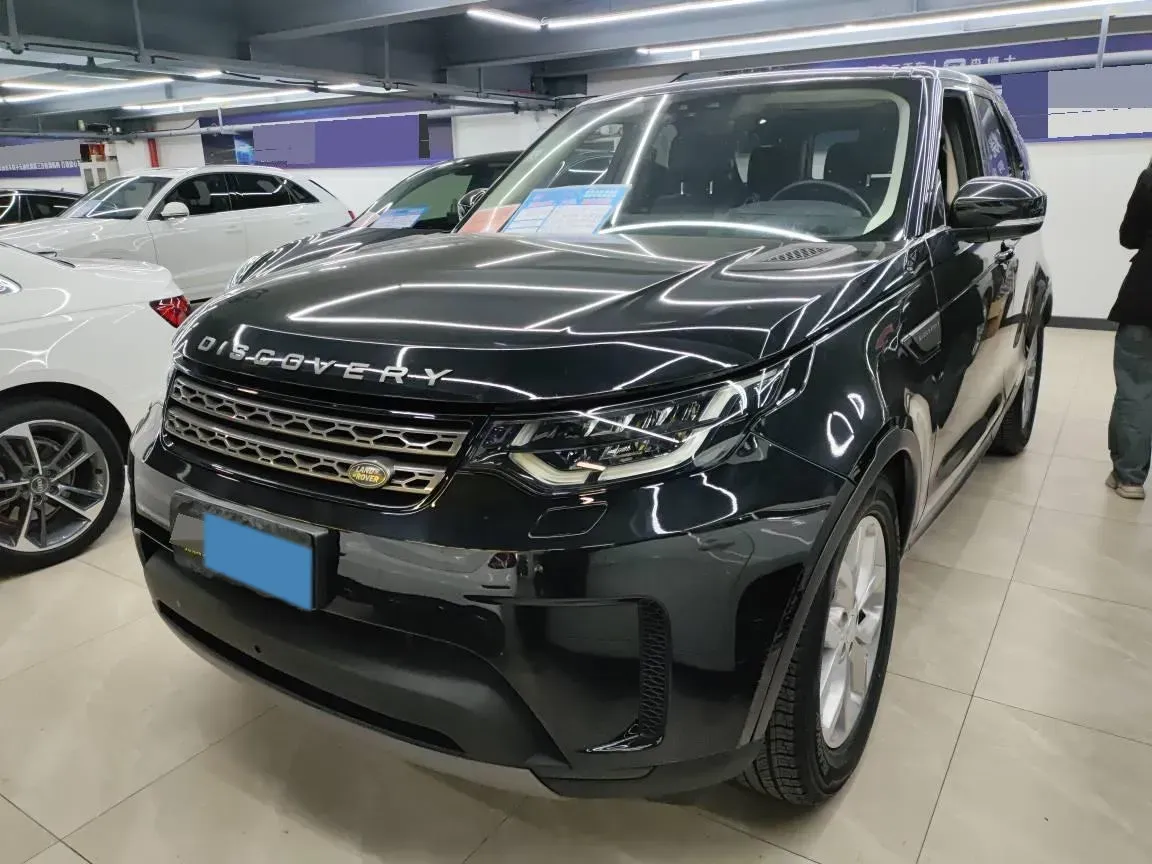 2018 Land Rover Discovery 2.0T 300HP L4 8AT,autocango,china used car exporter,china ev exporter,chinese used car exporter,chinese used ev exporter