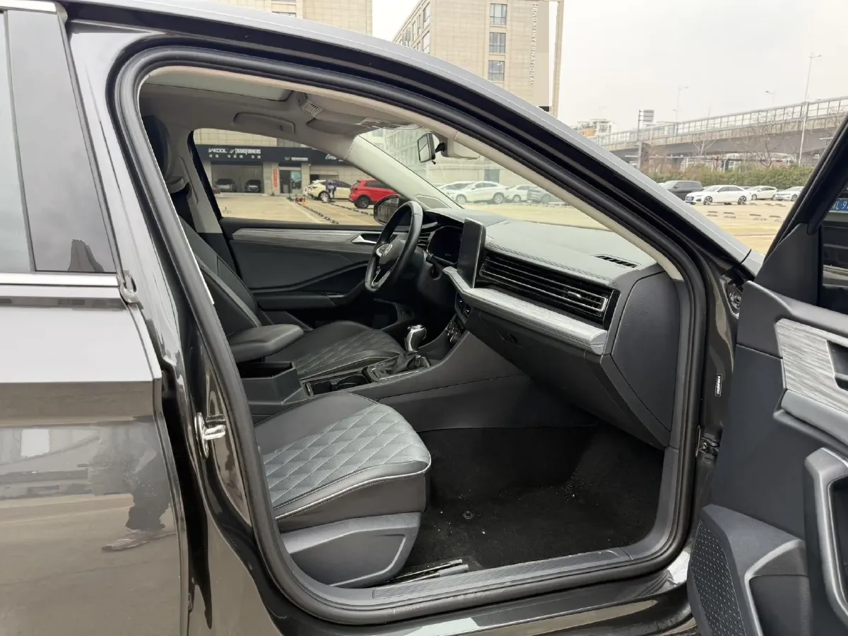 2023 Volkswagen Sagitar 1.5T 160HP L4 7DCT,autocango,china used car exporter,china ev exporter,chinese used car exporter,chinese used ev exporter