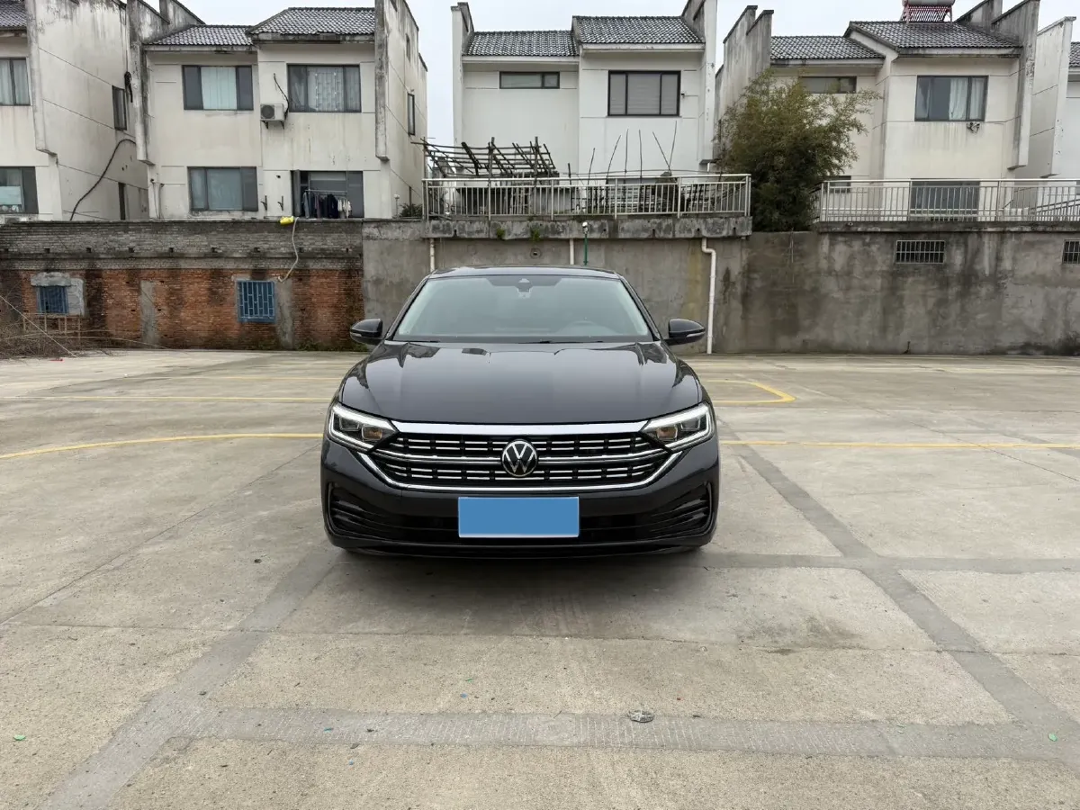 2023 Volkswagen Sagitar 1.5T 160HP L4 7DCT,autocango,china used car exporter,china ev exporter,chinese used car exporter,chinese used ev exporter