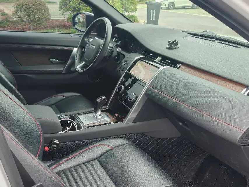 2021 Land Rover Discovery Sport 2.0T 249HP L4 9AT,autocango,china used car exporter,china ev exporter,chinese used car exporter,chinese used ev exporter