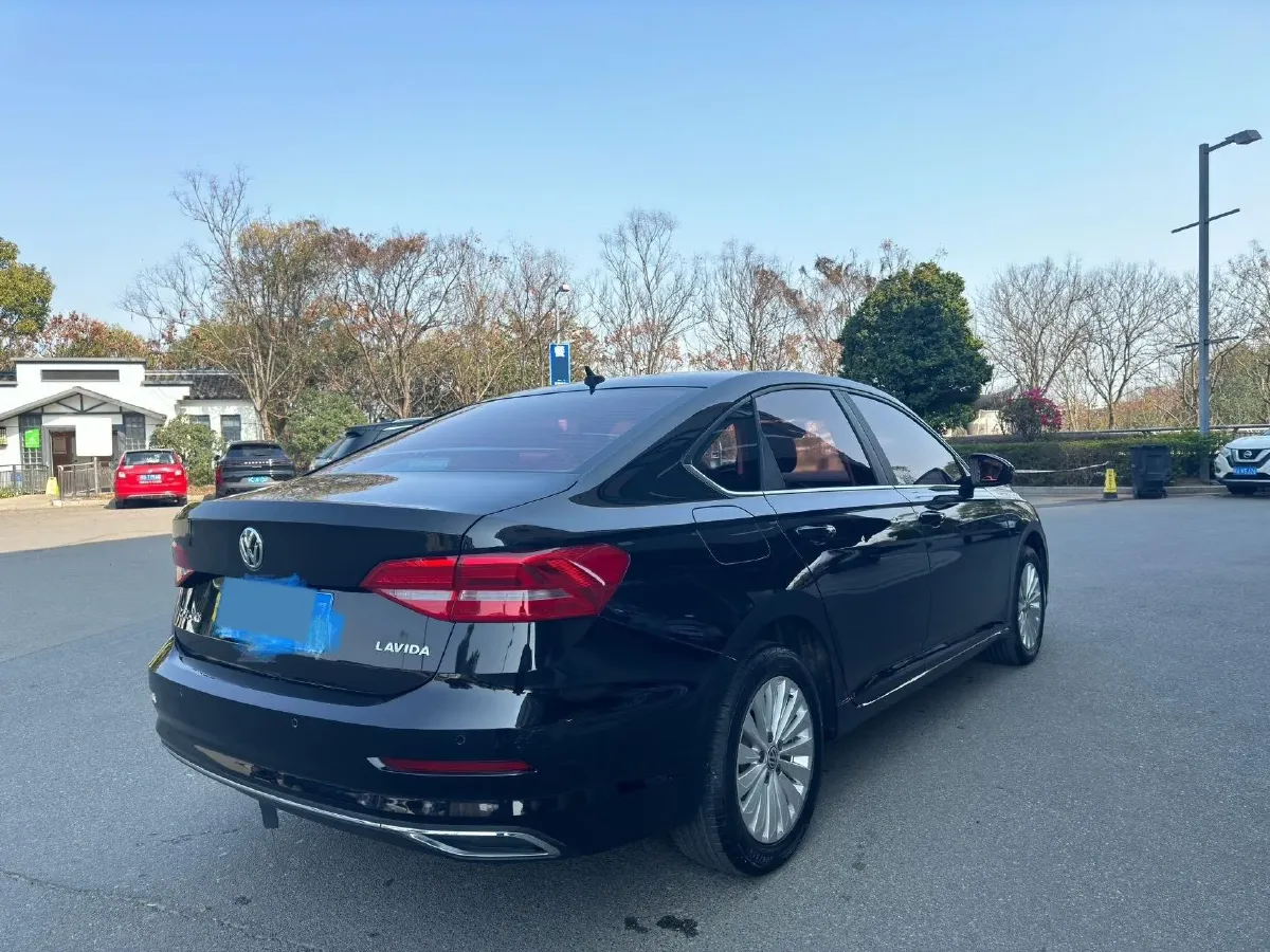 2019 Volkswagen Lavida 1.5L 113HP L4 6AT,autocango,china used car exporter,china ev exporter,chinese used car exporter,chinese used ev exporter