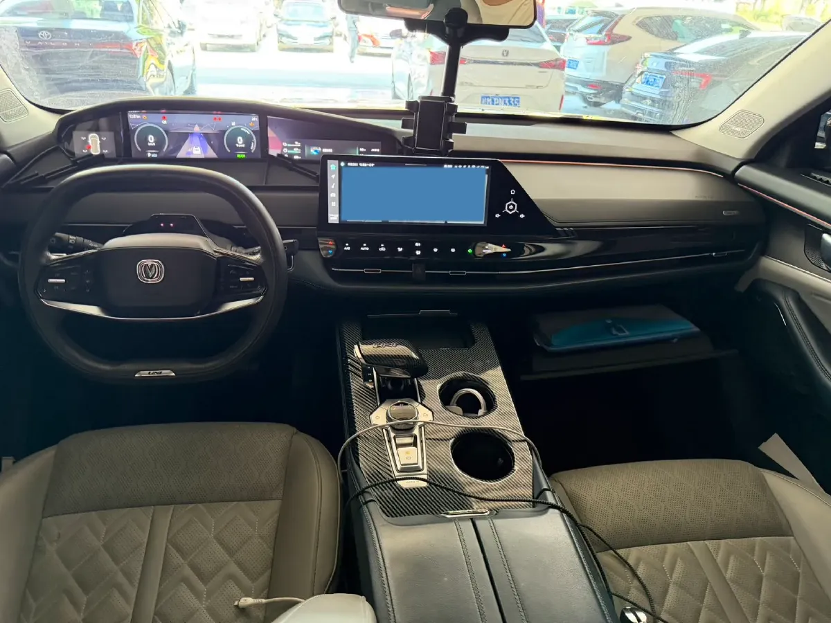 2022 Chevrolet Menlo BEV 61.1KWH,autocango,china used car exporter,china ev exporter,chinese used car exporter,chinese used ev exporter