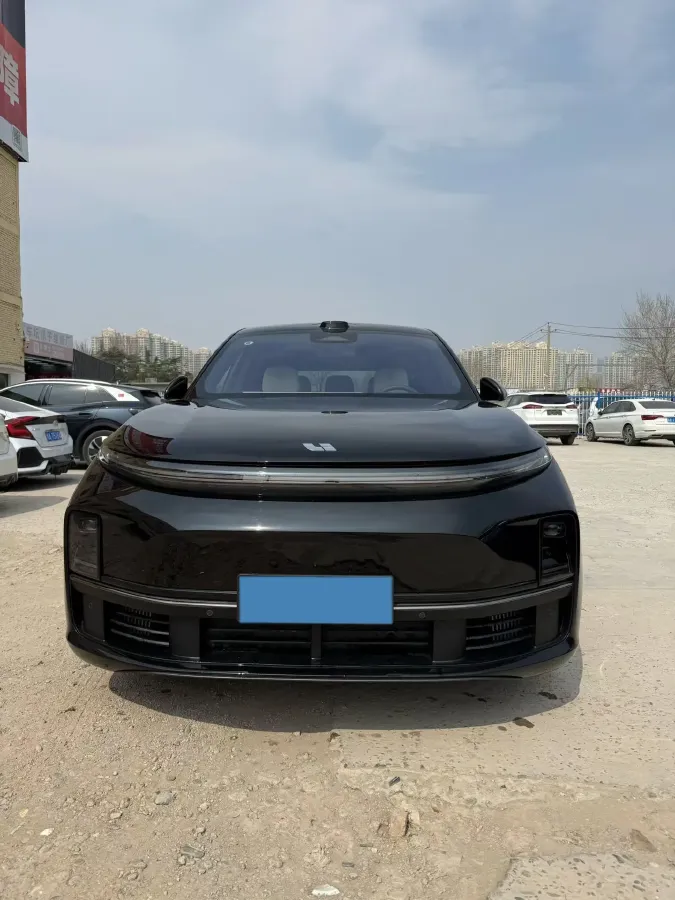 2024 Li L8 Range Extended 154HP REEV 52.3KWH,autocango,china used car exporter,china ev exporter,chinese used car exporter,chinese used ev exporter