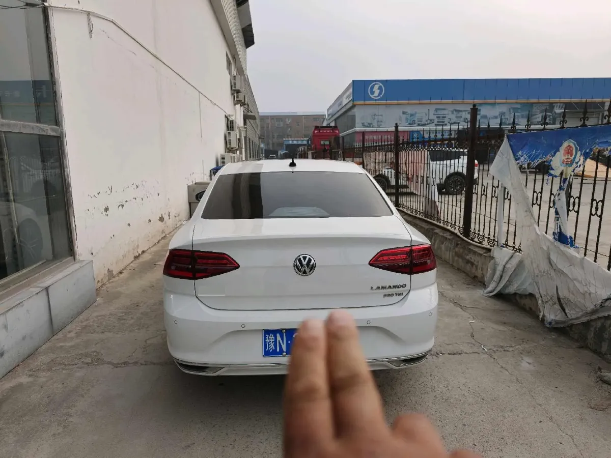 2021 Volkswagen Lamando 1.4T 150HP L4 7DCT,autocango,china used car exporter,china ev exporter,chinese used car exporter,chinese used ev exporter