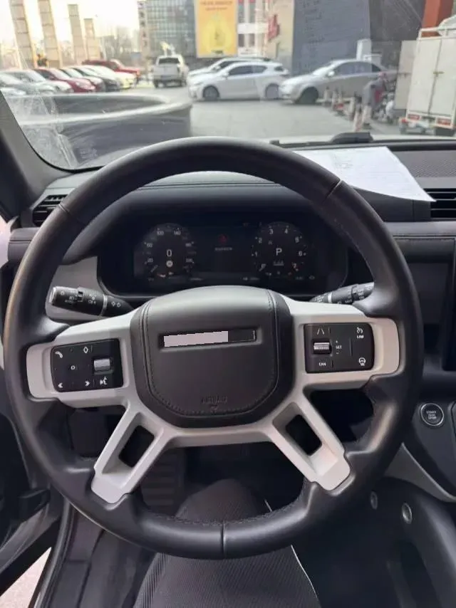 2023 Land Rover Defender 3.0T 400HP L6 8AT,autocango,china used car exporter,china ev exporter,chinese used car exporter,chinese used ev exporter