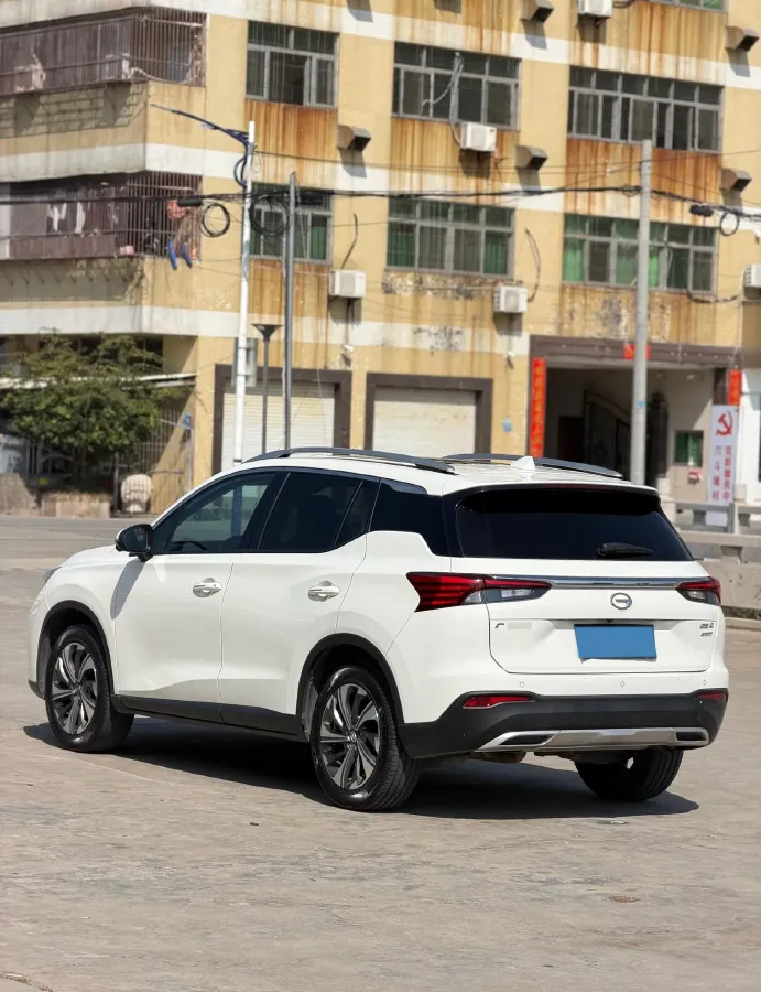 2021 GAC Trumpchi GS4 1.5T 169HP L4 6AT,autocango,china used car exporter,china ev exporter,chinese used car exporter,chinese used ev exporter