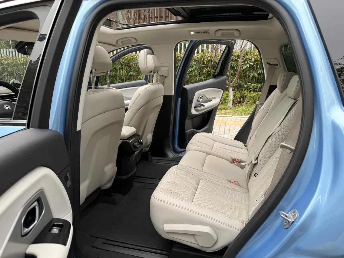 2018 NIO ES8 BEV 70KWH,autocango,china used car exporter,china ev exporter,chinese used car exporter,chinese used ev exporter