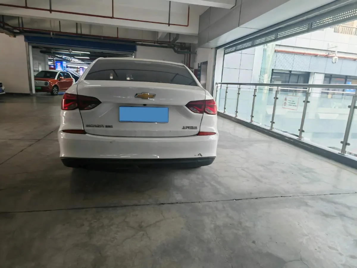 2021 Chevrolet Monza 1.5L 113HP L4 6AT,autocango,china used car exporter,china ev exporter,chinese used car exporter,chinese used ev exporter