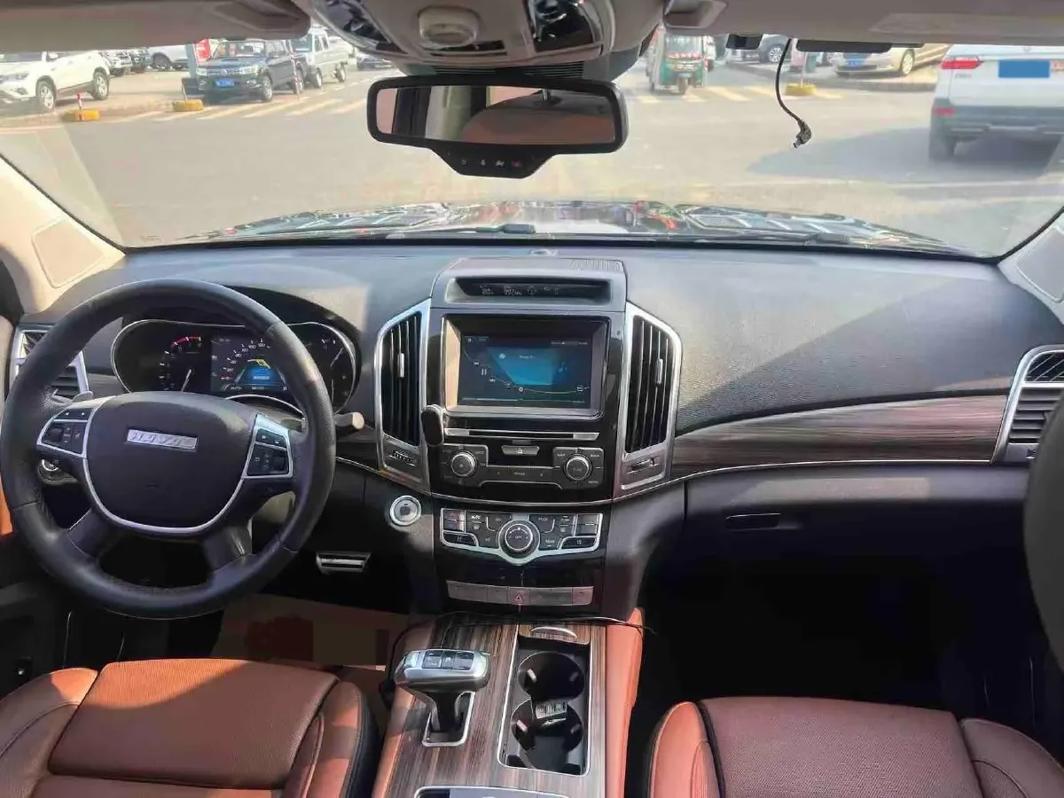 2017 Haval H9 2.0T 252HP L4 8AT,autocango,china used car exporter,china ev exporter,chinese used car exporter,chinese used ev exporter