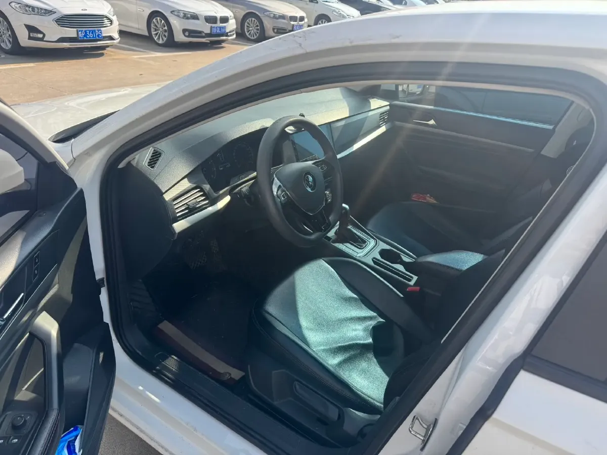 2021 Volkswagen Lavida 1.5L 113HP L4 6AT,autocango,china used car exporter,china ev exporter,chinese used car exporter,chinese used ev exporter