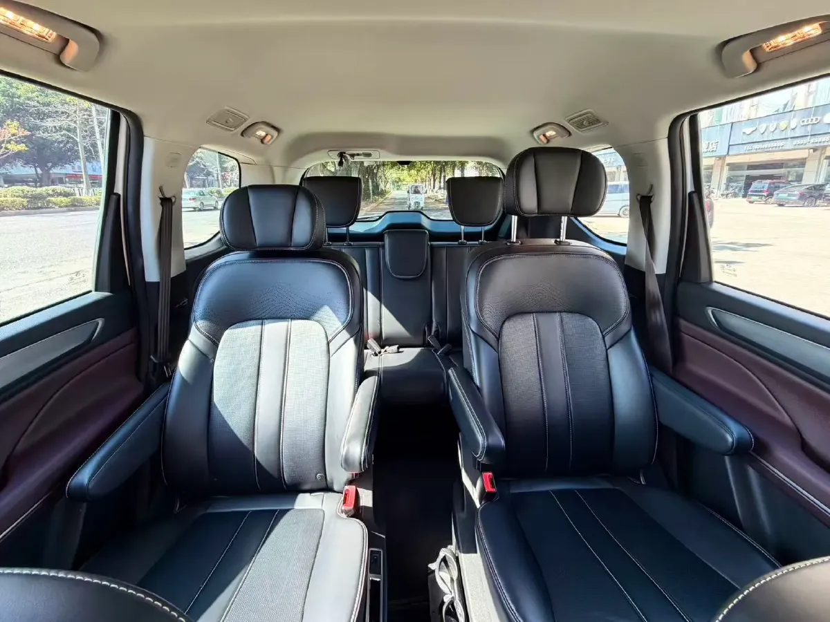 2023 GAC Trumpchi M6 1.5T 177HP L4 7DCT,autocango,china used car exporter,china ev exporter,chinese used car exporter,chinese used ev exporter