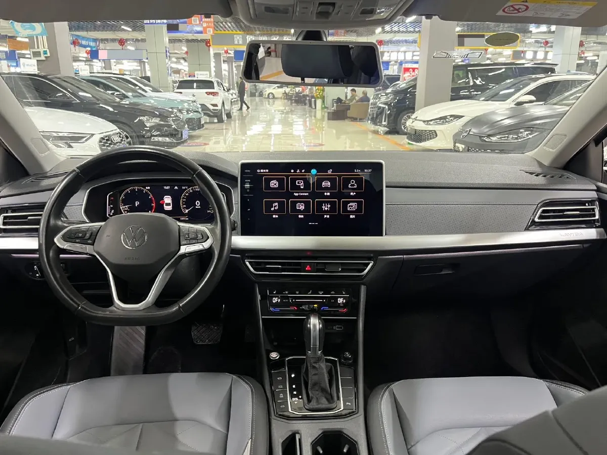 2023 Volkswagen Lavida 1.4T 150HP L4 7DCT,autocango,china used car exporter,china ev exporter,chinese used car exporter,chinese used ev exporter