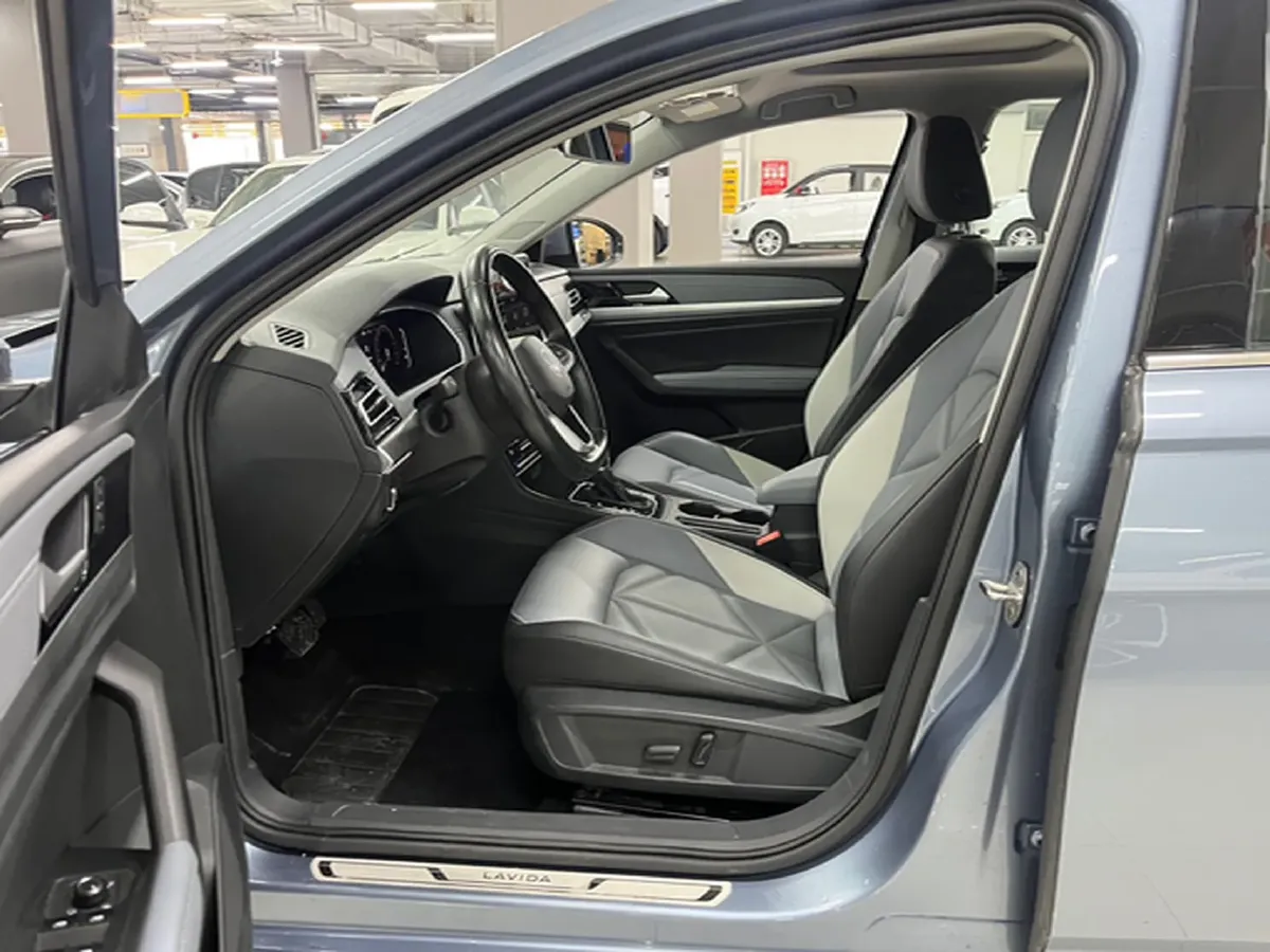 2023 Volkswagen Lavida 1.4T 150HP L4 7DCT,autocango,china used car exporter,china ev exporter,chinese used car exporter,chinese used ev exporter