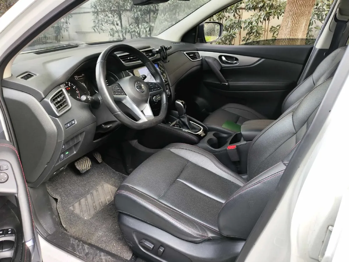 2021 Nissan Qashqai 2.0L 151HP L4 CVT,autocango,china used car exporter,china ev exporter,chinese used car exporter,chinese used ev exporter