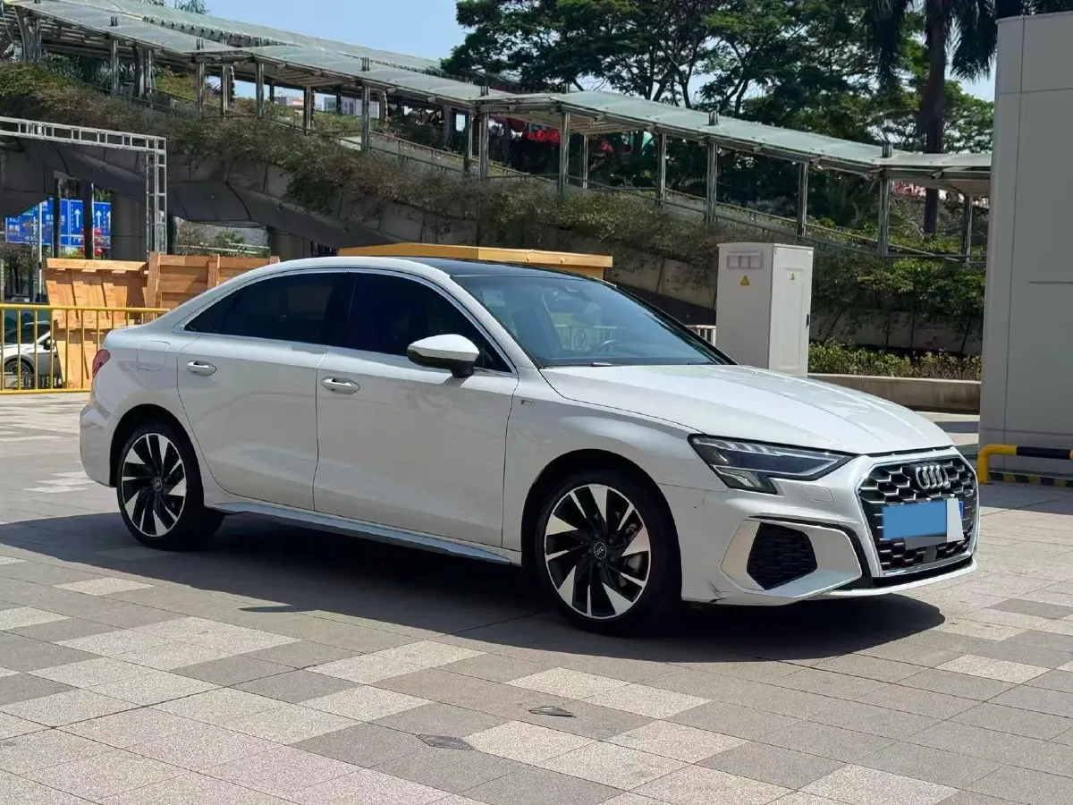 2022 Audi A3 1.4T 150HP L4 7DCT,autocango,china used car exporter,china ev exporter,chinese used car exporter,chinese used ev exporter