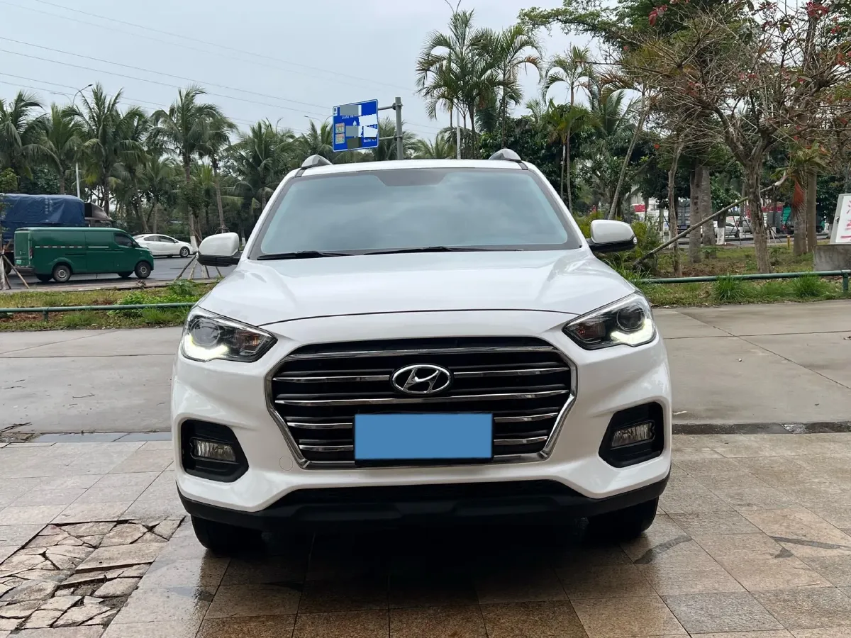 2018 Hyundai ix35 2.0L 160HP L4 6AT,autocango,china used car exporter,china ev exporter,chinese used car exporter,chinese used ev exporter