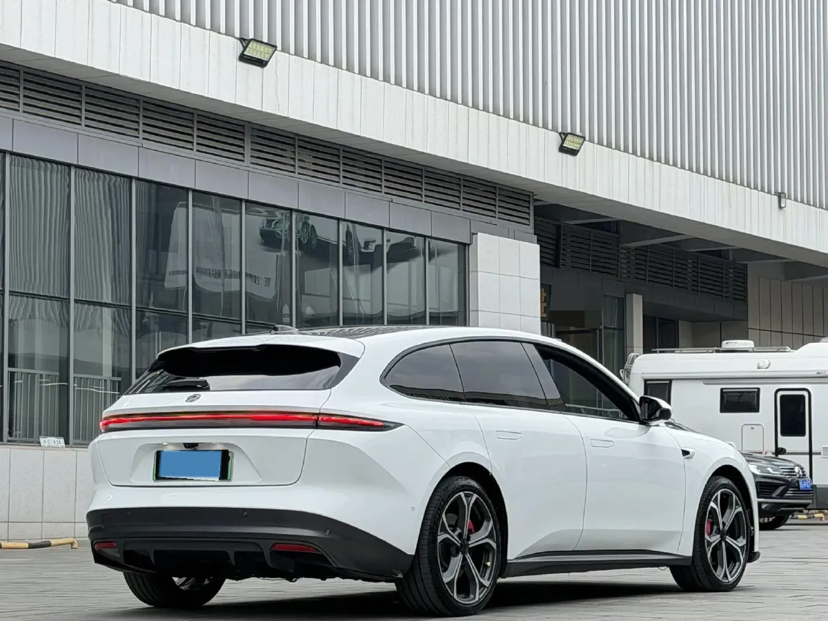 2024 NIO ET5T BEV 75KWH,autocango,china used car exporter,china ev exporter,chinese used car exporter,chinese used ev exporter