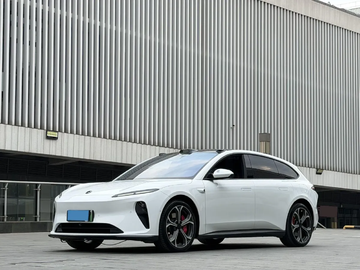 2024 NIO ET5T BEV 75KWH,autocango,china used car exporter,china ev exporter,chinese used car exporter,chinese used ev exporter