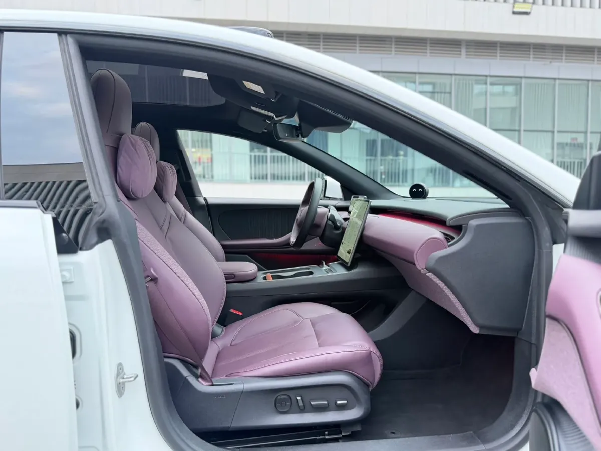 2024 NIO ET5T BEV 75KWH,autocango,china used car exporter,china ev exporter,chinese used car exporter,chinese used ev exporter