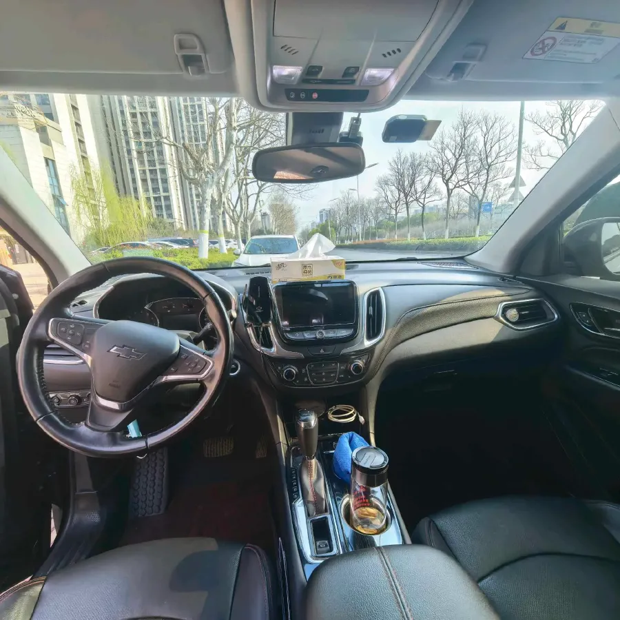 2019 Chevrolet Equinox 2.0T 260HP L4 9AT,autocango,china used car exporter,china ev exporter,chinese used car exporter,chinese used ev exporter