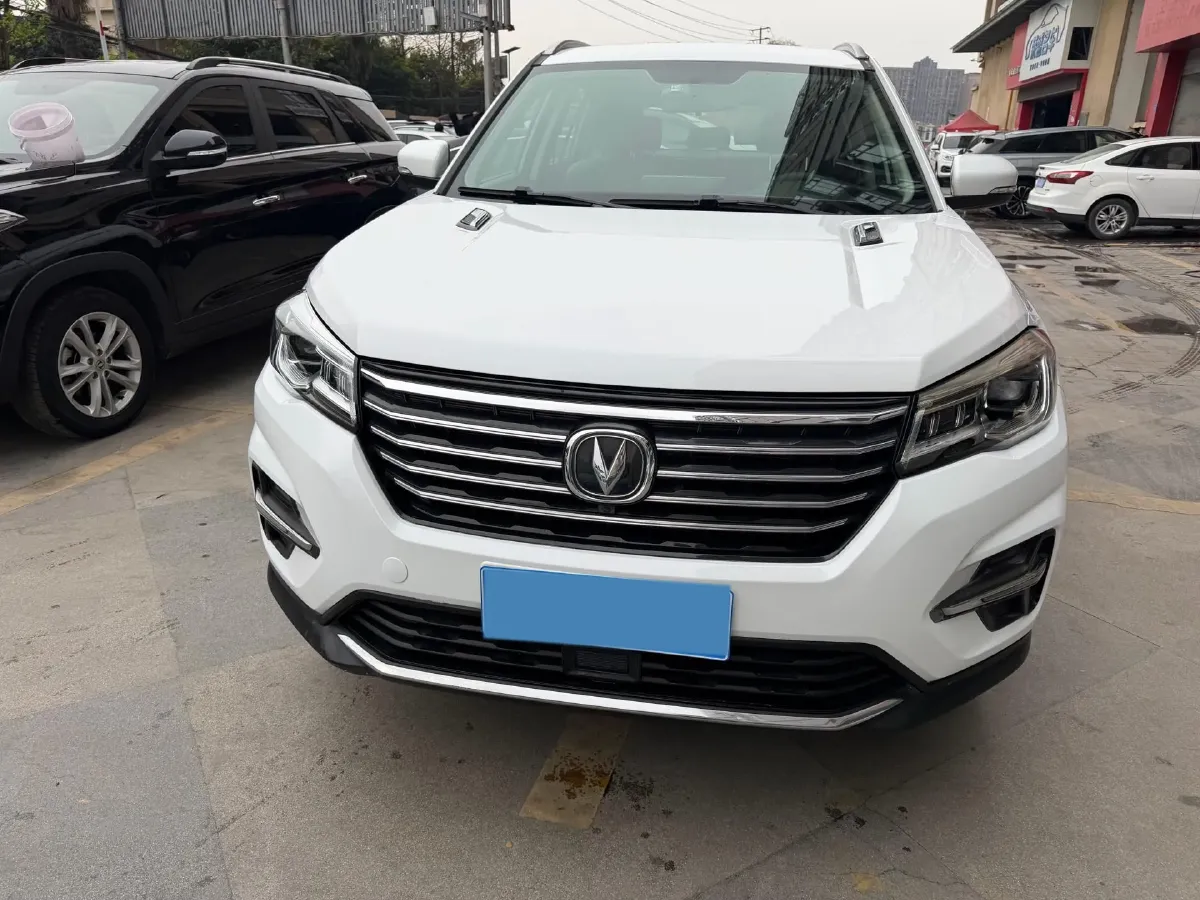 2020 ChangAn CS75 1.5T 178HP L4 7DCT,autocango,china used car exporter,china ev exporter,chinese used car exporter,chinese used ev exporter