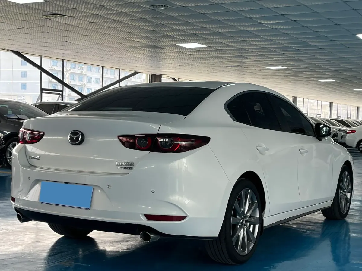 2021 Mazda 3 Axela 2.0L 158HP L4 6AT,autocango,china used car exporter,china ev exporter,chinese used car exporter,chinese used ev exporter