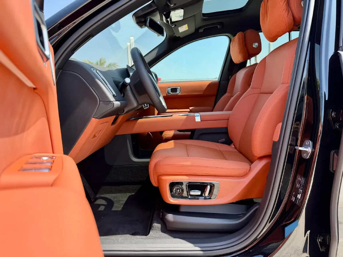 2024 Li L9 Range Extended 154HP REEV 52.3KWH,autocango,china used car exporter,china ev exporter,chinese used car exporter,chinese used ev exporter