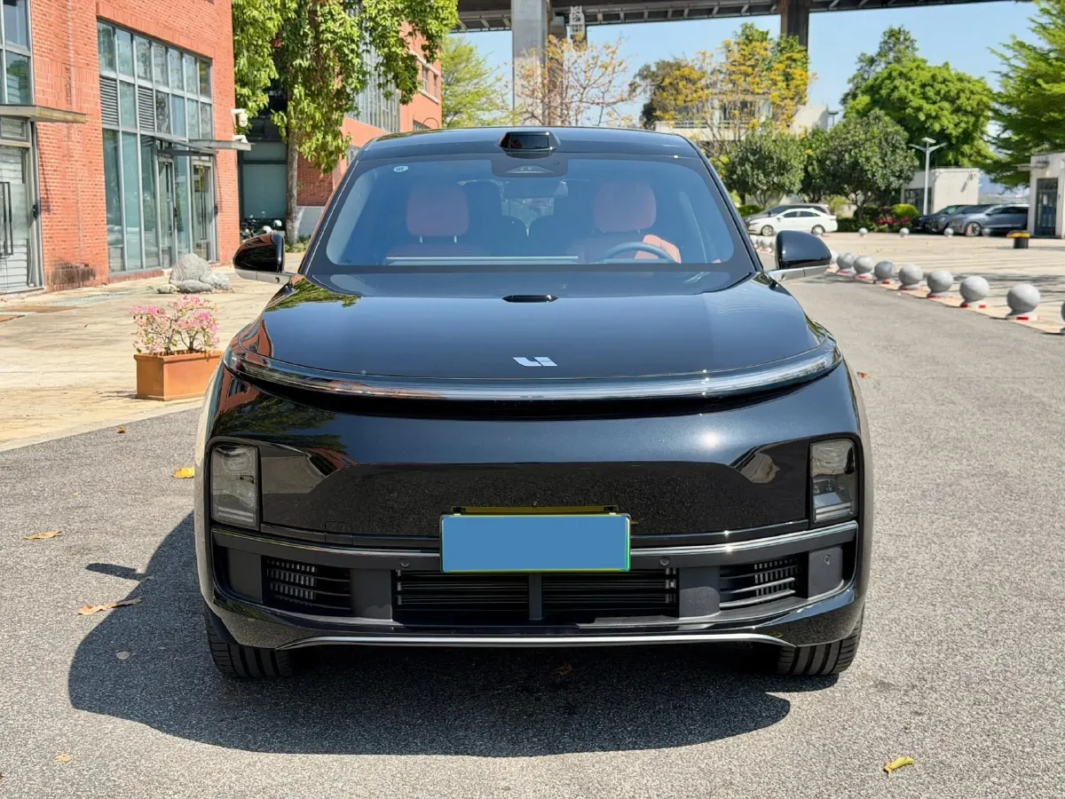 2024 Li L9 Range Extended 154HP REEV 52.3KWH,autocango,china used car exporter,china ev exporter,chinese used car exporter,chinese used ev exporter