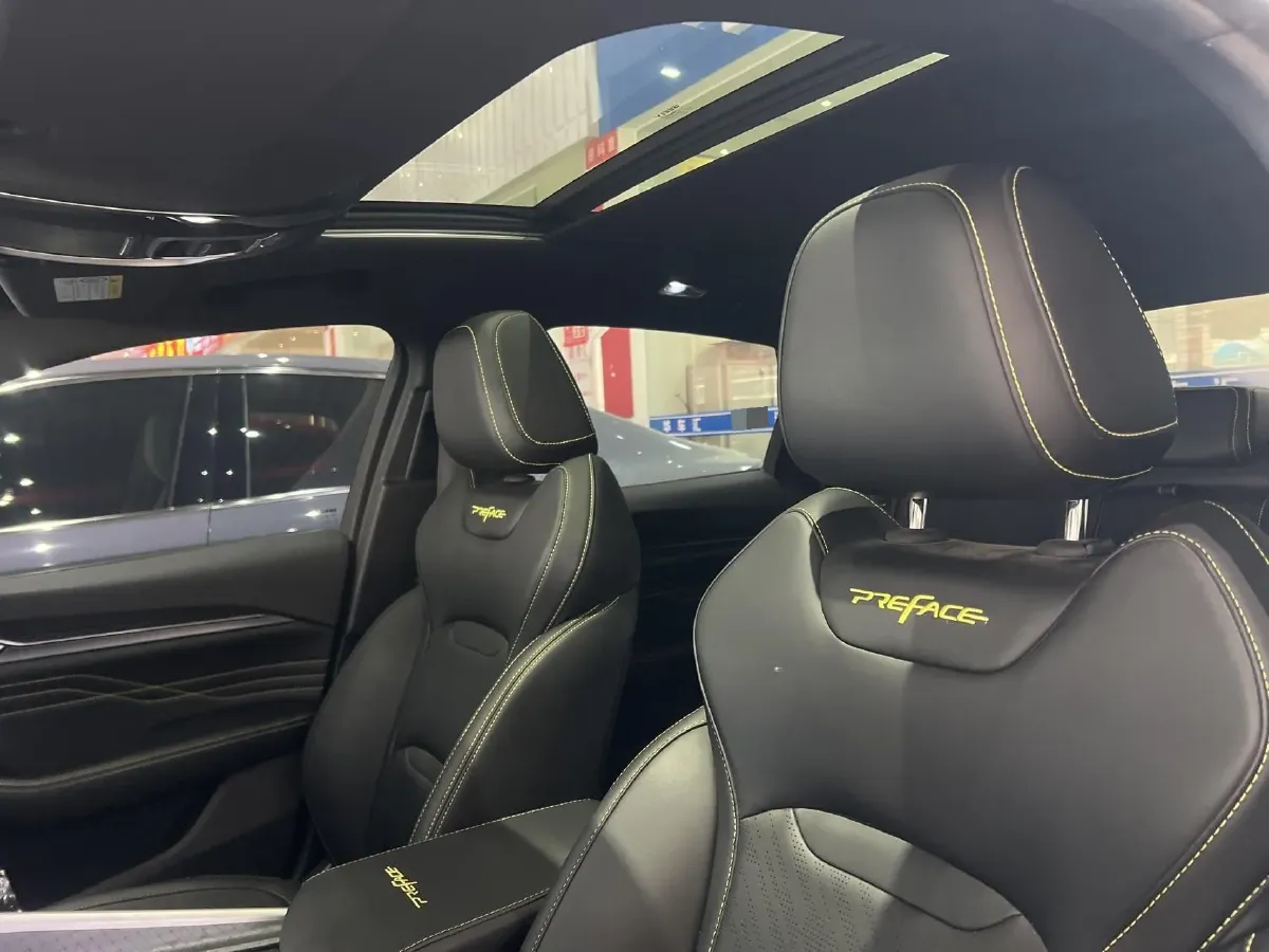 2023 Geely Preface 1.5T 181HP L4 7DCT,autocango,china used car exporter,china ev exporter,chinese used car exporter,chinese used ev exporter