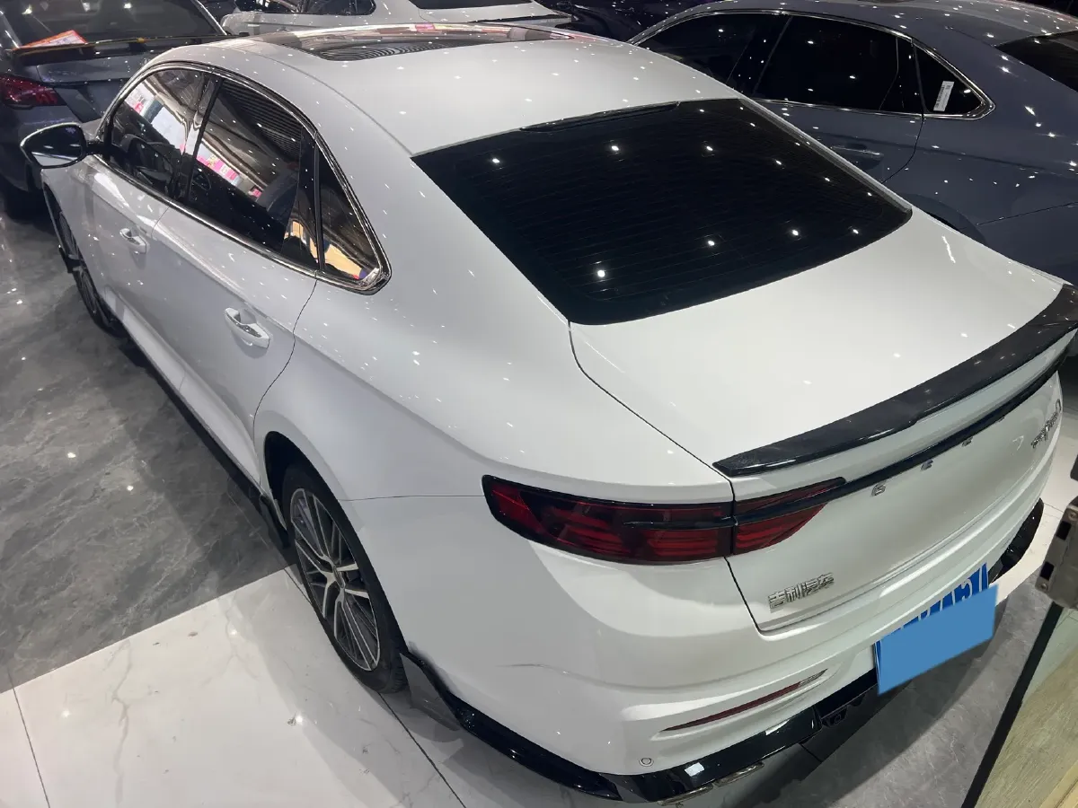 2023 Geely Preface 1.5T 181HP L4 7DCT,autocango,china used car exporter,china ev exporter,chinese used car exporter,chinese used ev exporter