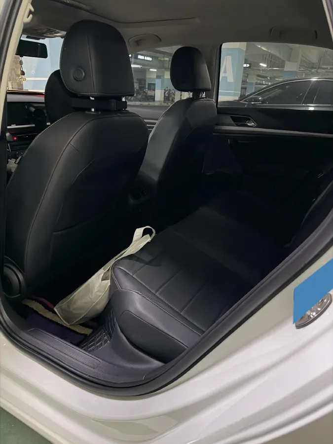 2021 Volkswagen Lavida 1.5L 113HP L4 6AT,autocango,china used car exporter,china ev exporter,chinese used car exporter,chinese used ev exporter